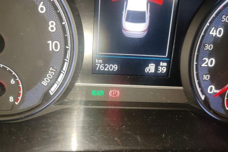 Used Volkswagen Passat New Energy 2019 430 PHEV Hybrid Elite Edition Odometer Close Up