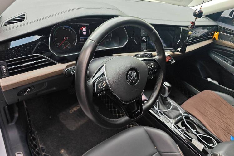 Used Volkswagen Passat New Energy 2019 430 PHEV Hybrid Luxury Edition Steering Wheel