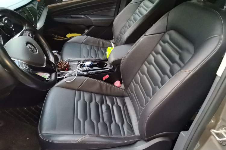Used Volkswagen Passat New Energy 2019 430 PHEV Hybrid Elite Edition Left Front Seat
