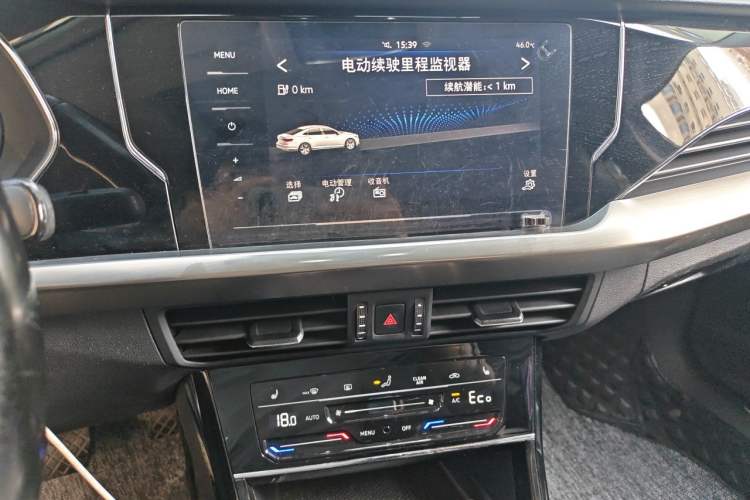 Used Volkswagen Passat New Energy 2020 430 PHEV Hybrid Elite Edition China VI Standard Audio And AC Panel