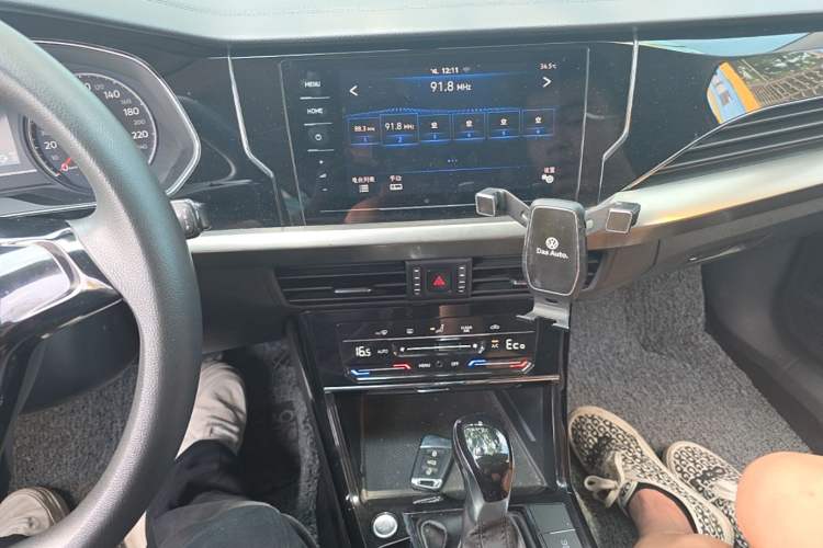 Used Volkswagen Passat New Energy 2020 430 PHEV Hybrid Elite Edition China VI Standard Audio And AC Panel