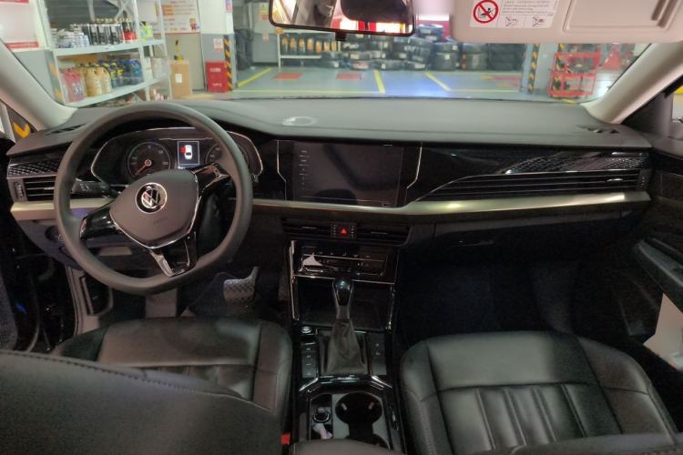 Used Volkswagen Passat New Energy 2020 430 PHEV Hybrid Elite Edition China VI Standard Center Console
