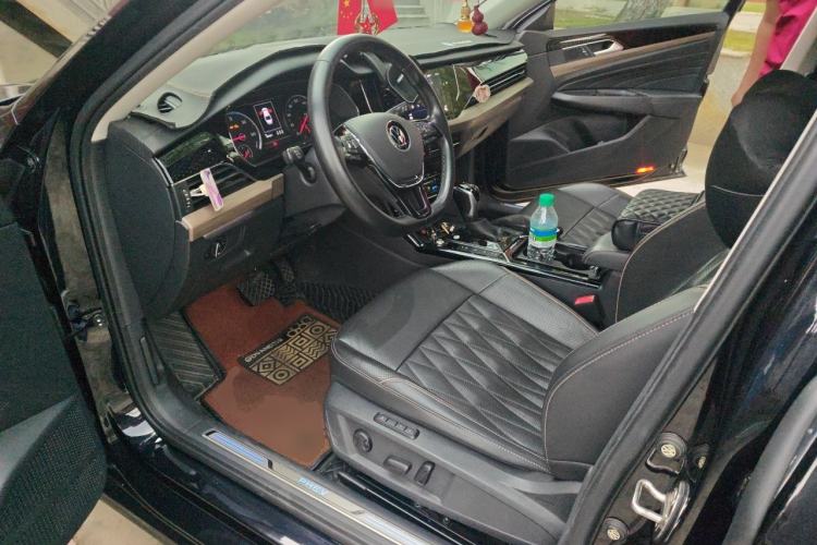 Used Volkswagen Passat New Energy 2020 430 PHEV Hybrid Luxury Edition China VI Standard Driver Seat