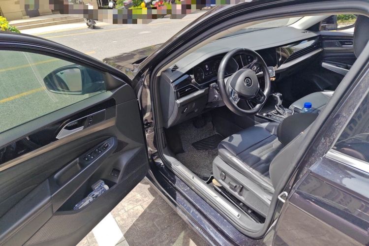 Used Volkswagen Passat New Energy 2020 430 PHEV Hybrid Elite Edition China VI Standard Driver Seat