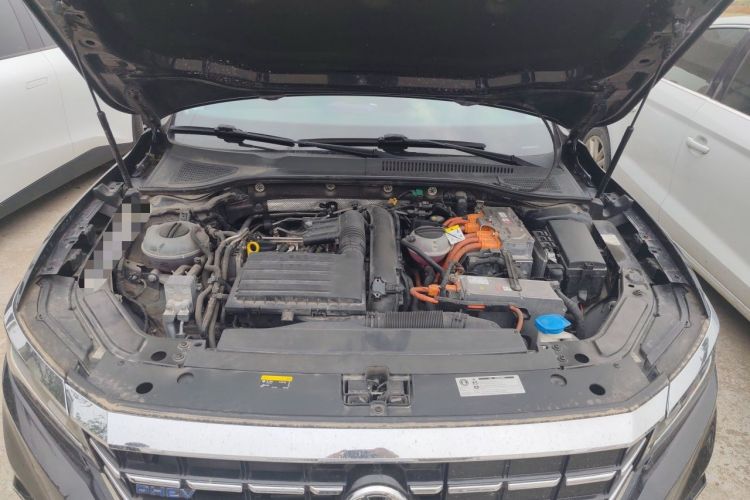 Used Volkswagen Passat New Energy 2020 430 PHEV Hybrid Elite Edition China V Standard Engine Bay