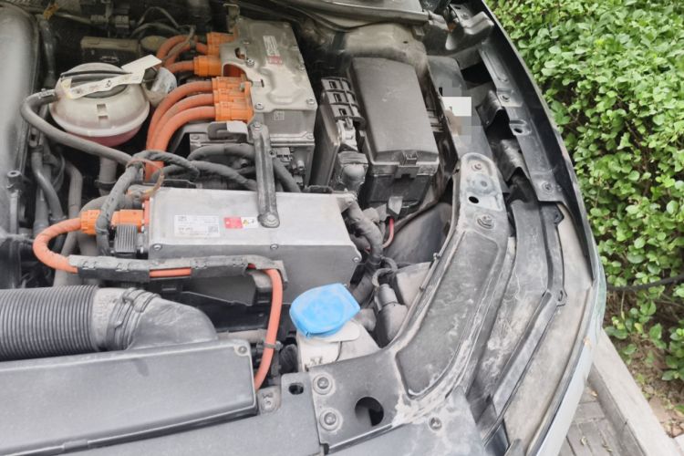 Used Volkswagen Passat New Energy 2020 430 PHEV Hybrid Luxury Edition China VI Standard Engine Bay Left
