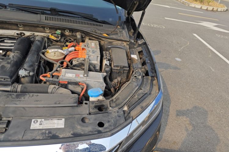 Used Volkswagen Passat New Energy 2020 430 PHEV Hybrid Elite Edition China VI Standard Engine Bay Left
