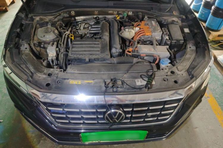Used Volkswagen Passat New Energy 2020 430 PHEV Hybrid Luxury Edition China VI Standard Engine Bay
