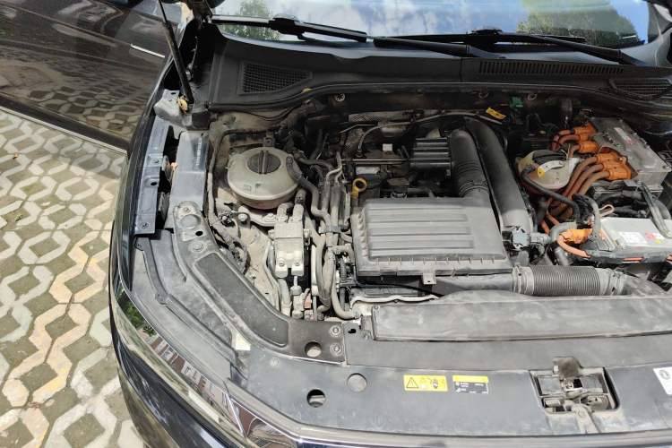 Used Volkswagen Passat New Energy 2020 430 PHEV Hybrid Elite Edition China V Standard Engine Bay Right