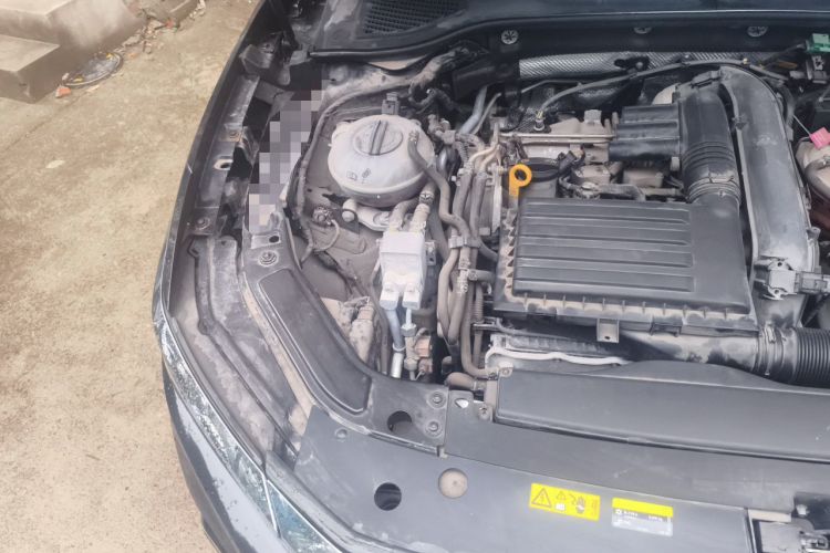 Used Volkswagen Passat New Energy 2020 430 PHEV Hybrid Luxury Edition China VI Standard Engine Bay Right