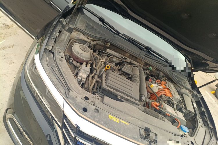 Used Volkswagen Passat New Energy 2020 430 PHEV Hybrid Luxury Edition China VI Standard Engine Bay Right