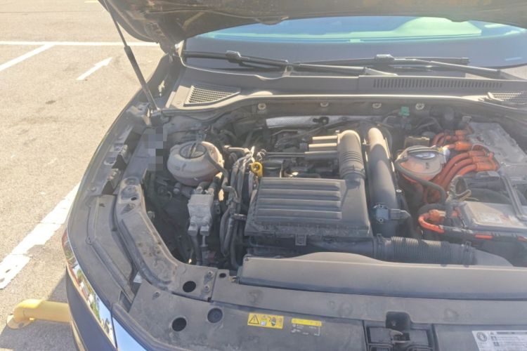 Used Volkswagen Passat New Energy 2020 430 PHEV Hybrid Elite Edition China VI Standard Engine Bay Right