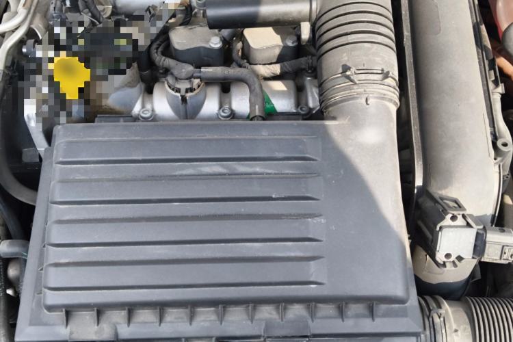 Used Volkswagen Passat New Energy 2020 430 PHEV Hybrid Luxury Edition China VI Standard Engine Bay
