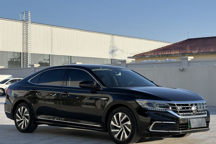 Used Volkswagen Passat New Energy 2020 430 PHEV Hybrid Luxury Edition China VI Standard Exterior 1