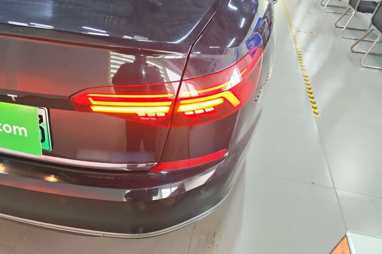 Used Volkswagen Passat New Energy 2020 430 PHEV Hybrid Luxury Edition China VI Standard Exterior 3