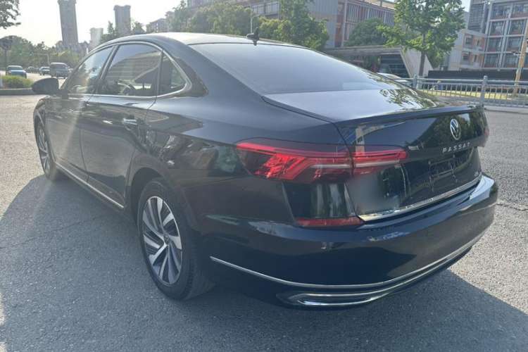 Used Volkswagen Passat New Energy 2020 430 PHEV Hybrid Luxury Edition China VI Standard Exterior 3