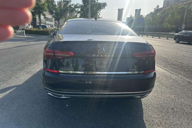 Used Volkswagen Passat New Energy 2020 430 PHEV Hybrid Luxury Edition China VI Standard Exterior 4