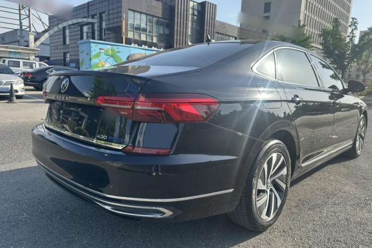 Used Volkswagen Passat New Energy 2020 430 PHEV Hybrid Luxury Edition China VI Standard Exterior 5