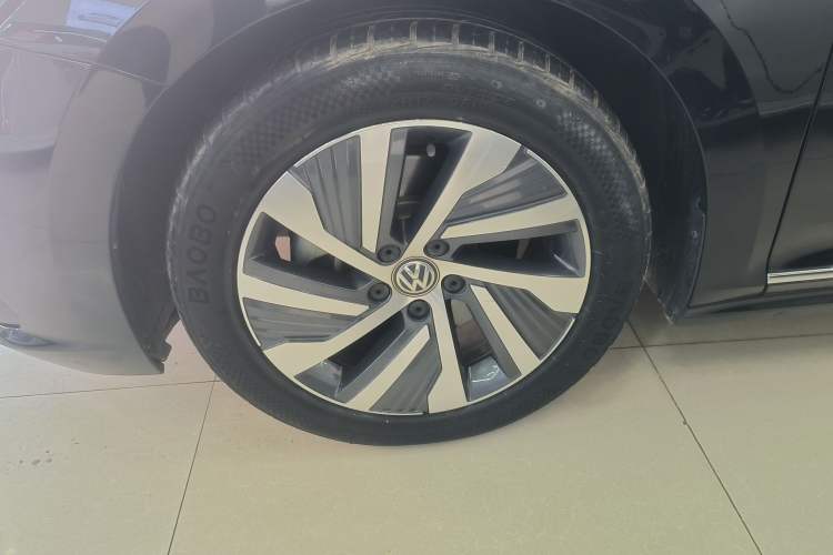 Used Volkswagen Passat New Energy 2020 430 PHEV Hybrid Elite Edition China VI Standard Exterior 5