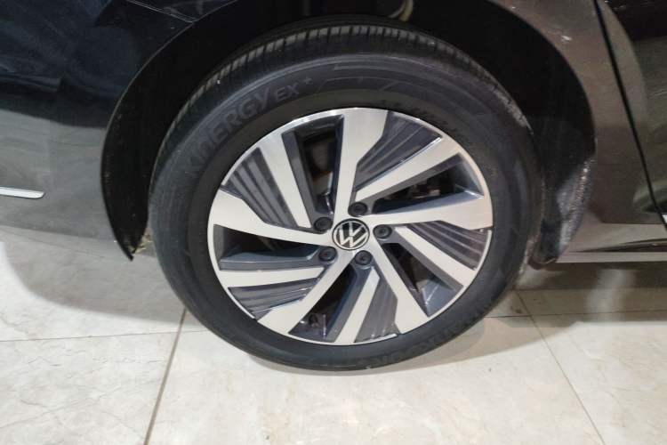 Used Volkswagen Passat New Energy 2020 430 PHEV Hybrid Luxury Edition China VI Standard Exterior 5