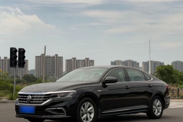 Ojetý Volkswagen Passat New Energy 2020 430 PHEV Hybrid Elite Edition China VI Standard