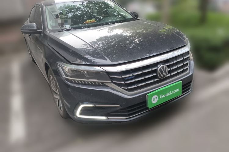 Used Volkswagen Passat New Energy 2020 430 PHEV Hybrid Luxury Edition China VI Standard Front Right 45 Deg