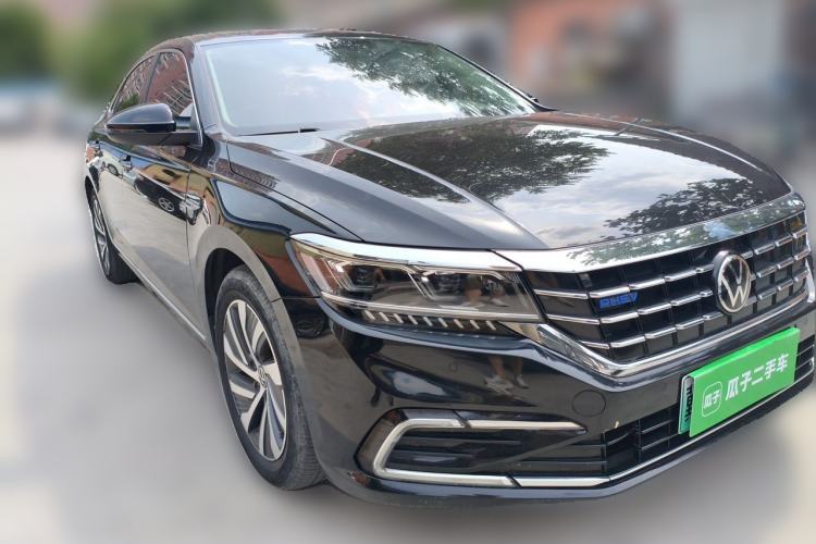 Used Volkswagen Passat New Energy 2020 430 PHEV Hybrid Luxury Edition China VI Standard Front Right 45 Deg