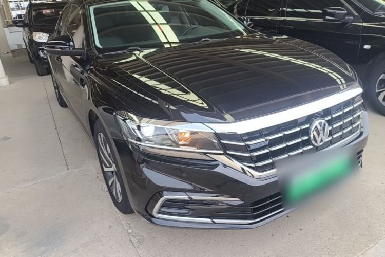 Used Volkswagen Passat New Energy 2020 430 PHEV Hybrid Elite Edition China VI Standard Front Right 45 Deg