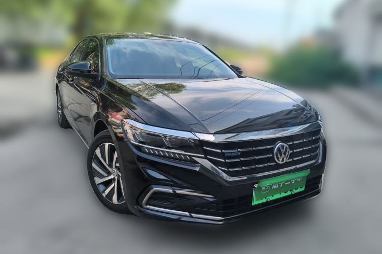 Used Volkswagen Passat New Energy 2020 430 PHEV Hybrid Luxury Edition China VI Standard Front Right 45 Deg