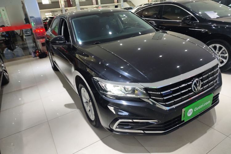 Used Volkswagen Passat New Energy 2020 430 PHEV Hybrid Elite Edition China VI Standard Front Right 45 Deg