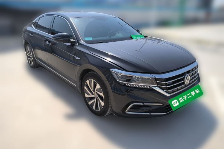 Used Volkswagen Passat New Energy 2020 430 PHEV Hybrid Luxury Edition China VI Standard Front Right 45 Deg