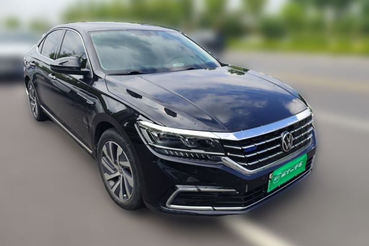 Used Volkswagen Passat New Energy 2020 430 PHEV Hybrid Elite Edition China VI Standard Front Right 45 Deg