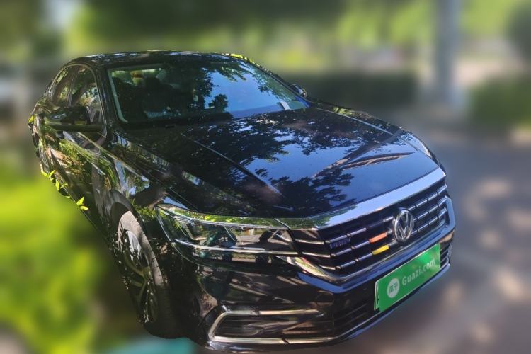 Used Volkswagen Passat New Energy 2020 430 PHEV Hybrid Elite Edition China VI Standard Front Right 45 Deg