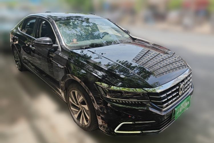 Used Volkswagen Passat New Energy 2020 430 PHEV Hybrid Luxury Version China V Standard Front Right 45 Deg