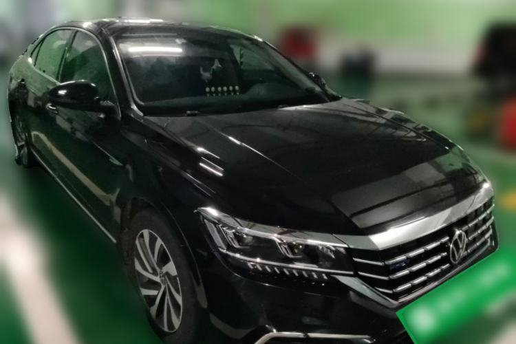 Used Volkswagen Passat New Energy 2020 430 PHEV Hybrid Luxury Edition China VI Standard Front Right 45 Deg