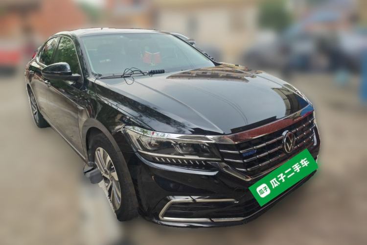 Used Volkswagen Passat New Energy 2020 430 PHEV Hybrid Luxury Edition China VI Standard Front Right 45 Deg