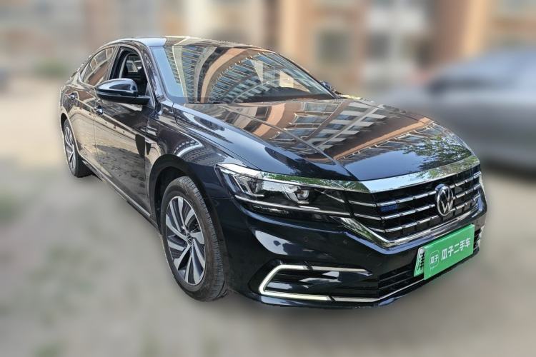 Used Volkswagen Passat New Energy 2020 430 PHEV Hybrid Elite Edition China VI Standard Front Right 45 Deg