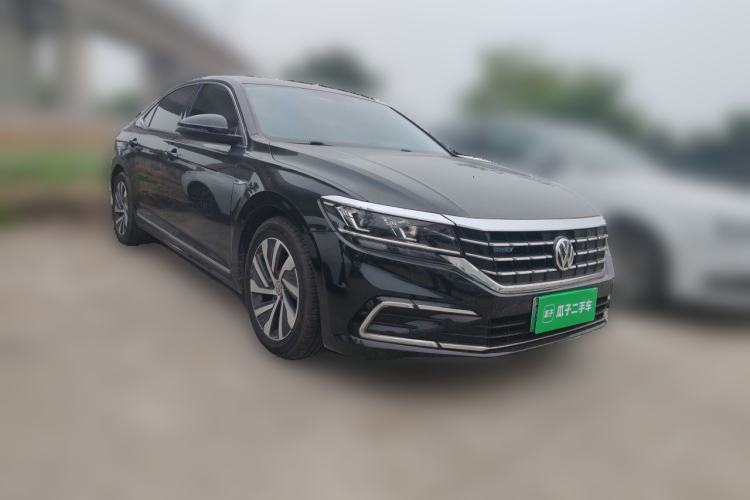Used Volkswagen Passat New Energy 2020 430 PHEV Hybrid Elite Edition China V Standard Front Right 45 Deg