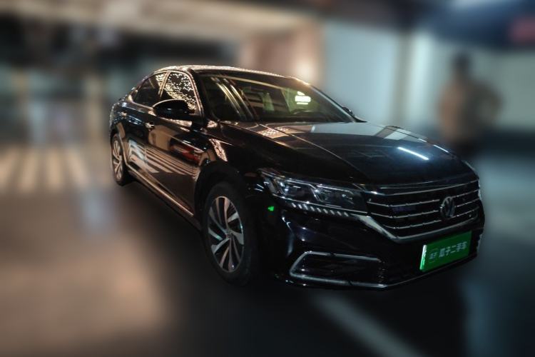 Used Volkswagen Passat New Energy 2020 430 PHEV Hybrid Luxury Edition China VI Standard Front Right 45 Deg