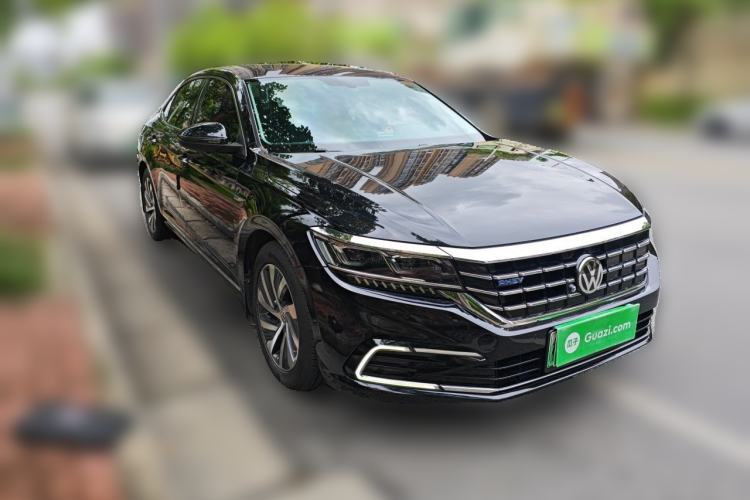 Used Volkswagen Passat New Energy 2020 430 PHEV Hybrid Luxury Edition China VI Standard Front Right 45 Deg