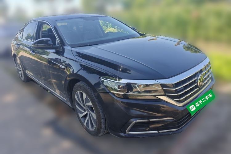 Used Volkswagen Passat New Energy 2020 430 PHEV Hybrid Elite Edition China VI Standard Front Right 45 Deg