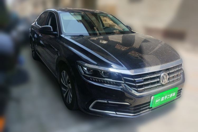 Used Volkswagen Passat New Energy 2020 430 PHEV Hybrid Luxury Edition China VI Standard Front Right 45 Deg