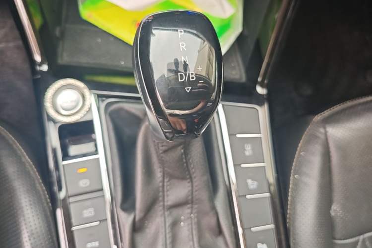 Used Volkswagen Passat New Energy 2020 430 PHEV Hybrid Luxury Edition China VI Standard Gear Lever