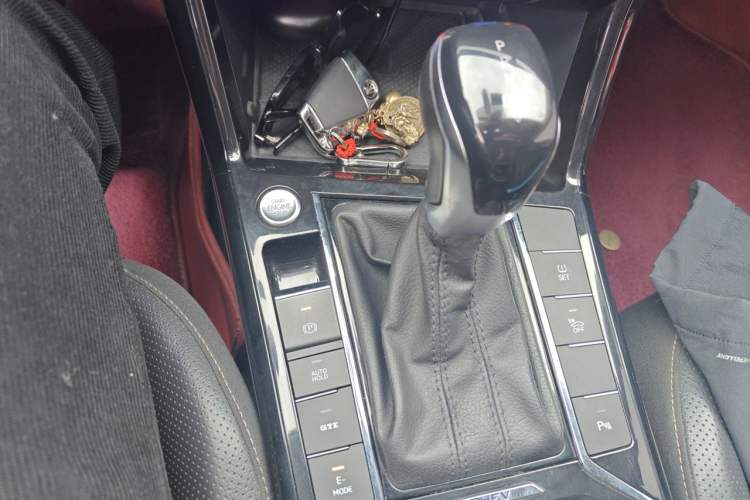 Used Volkswagen Passat New Energy 2020 430 PHEV Hybrid Luxury Edition China VI Standard Gear Lever
