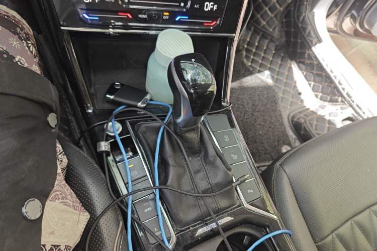 Used Volkswagen Passat New Energy 2020 430 PHEV Hybrid Luxury Version China V Standard Gear Lever