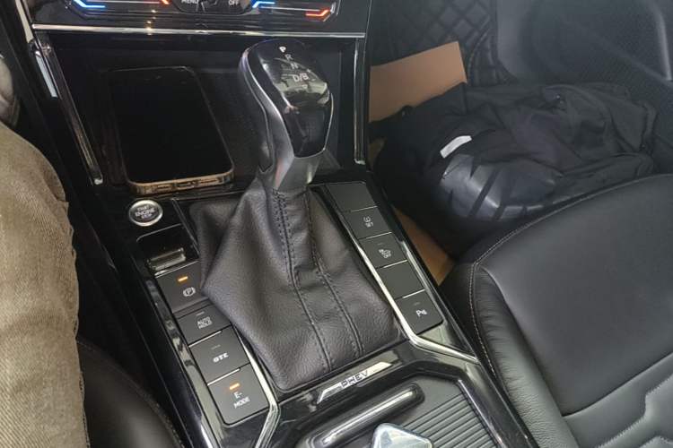 Used Volkswagen Passat New Energy 2020 430 PHEV Hybrid Elite Edition China VI Standard Gear Lever