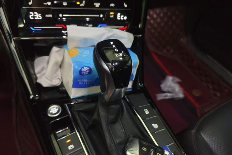 Used Volkswagen Passat New Energy 2020 430 PHEV Hybrid Luxury Edition China VI Standard Gear Lever