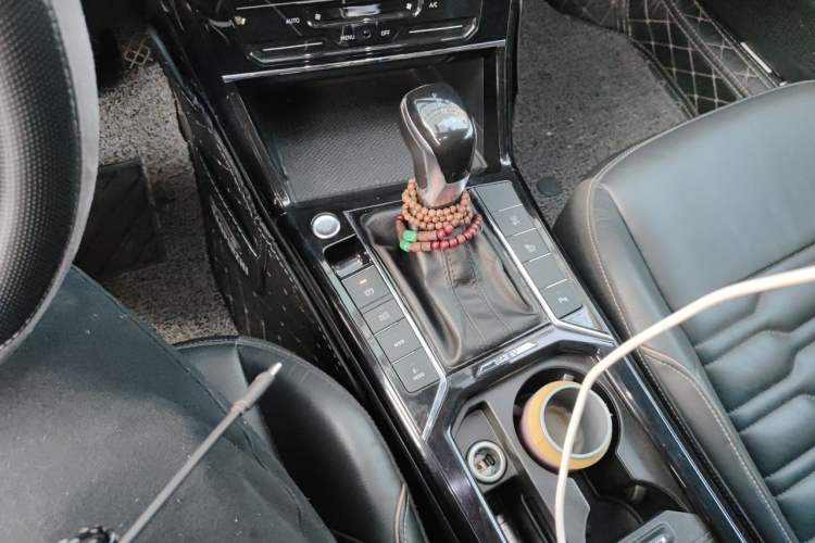 Used Volkswagen Passat New Energy 2020 430 PHEV Hybrid Elite Edition China VI Standard Gear Lever