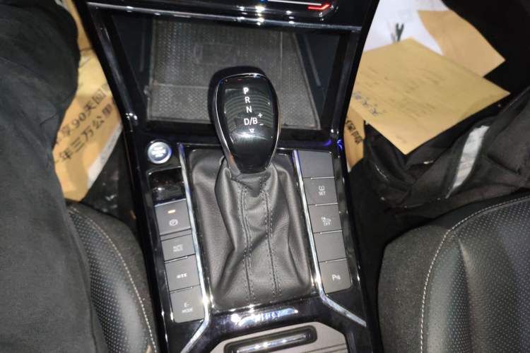 Used Volkswagen Passat New Energy 2020 430 PHEV Hybrid Luxury Edition China VI Standard Gear Lever