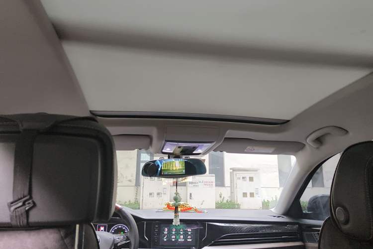 Used Volkswagen Passat New Energy 2020 430 PHEV Hybrid Luxury Edition China VI Standard Headliner